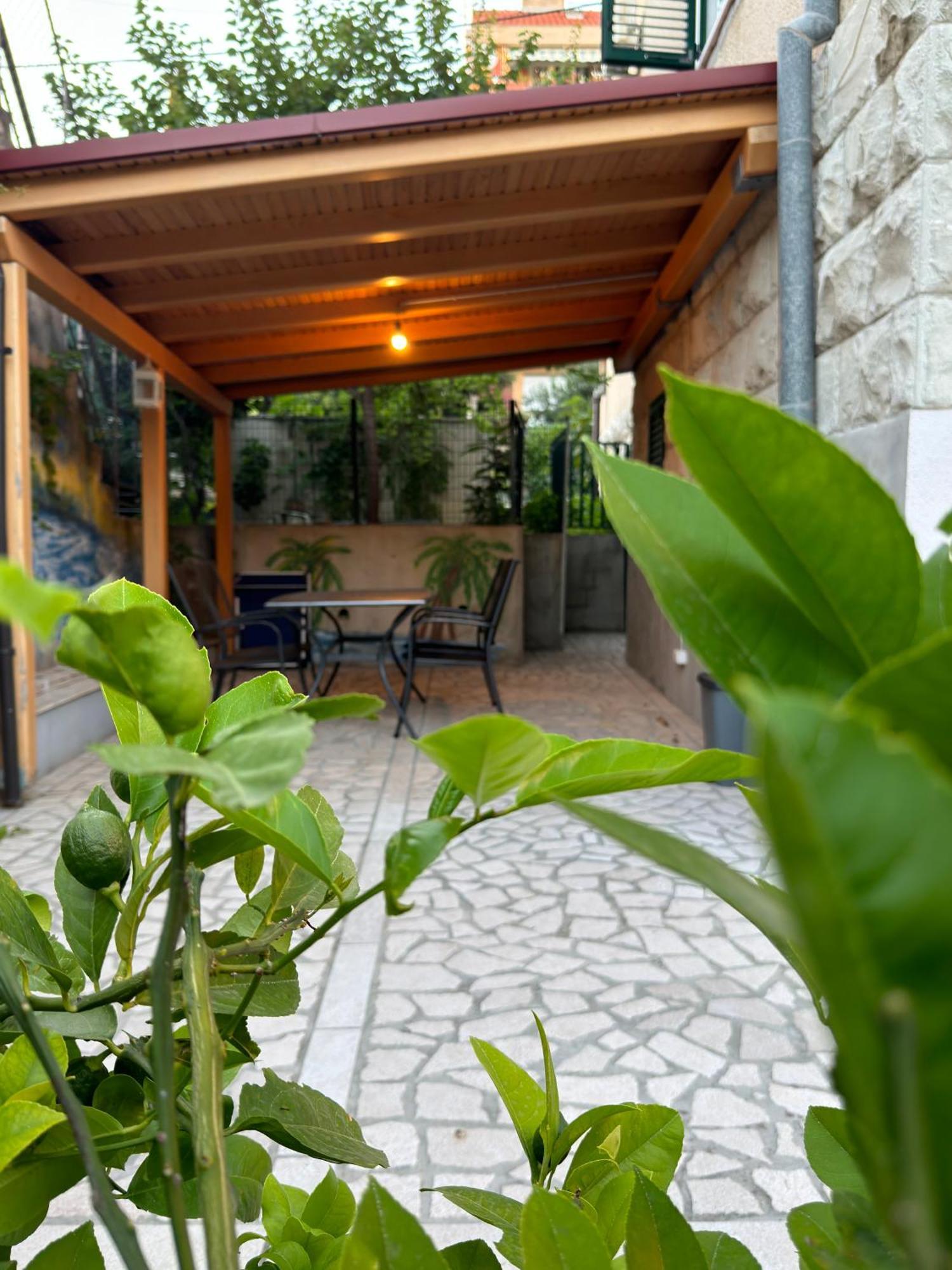 스플리트 Valentinas Garden 아파트 외부 사진